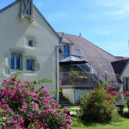 Val De La Nef Bed & Breakfast Joux-la-Ville Exterior foto