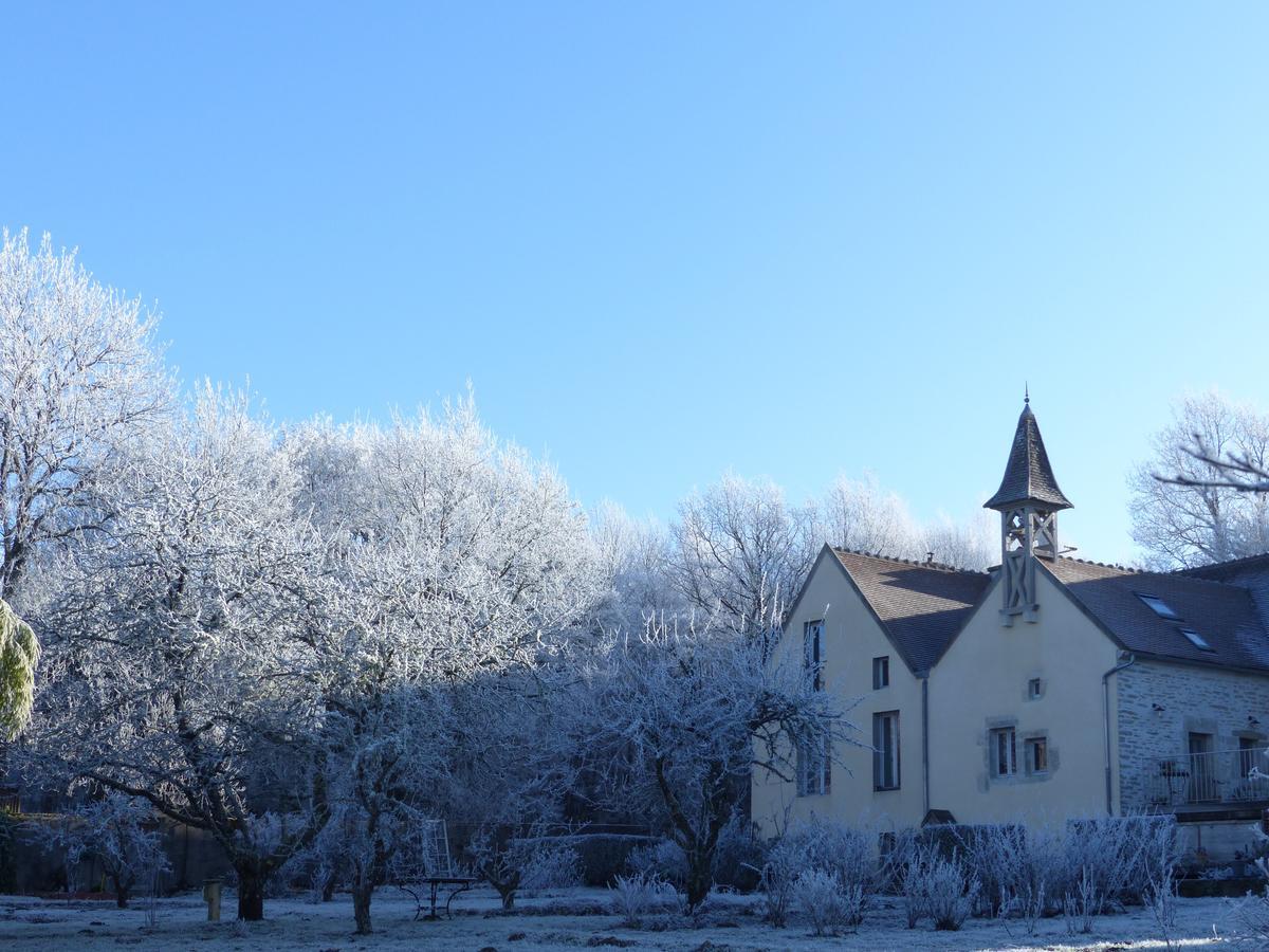 Val De La Nef Bed & Breakfast Joux-la-Ville Exterior foto